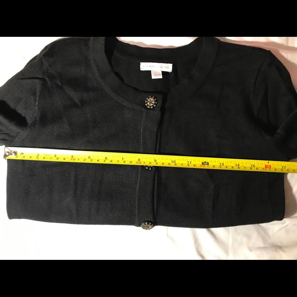 New York & Co. black short sleeve button up XS E - Picture 5 of 5